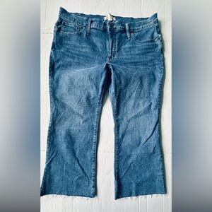 Women’s Madewell Mid Rise‎ Cropped Kick Out Jeans Size 33P